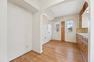 2408 N 73rd St, Wauwatosa, WI 53213 - Photo 8