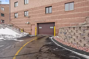 530 N Silverbrook Dr, West Bend, WI 53090 - Photo 24