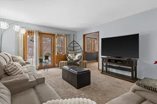 530 N Silverbrook Dr, West Bend, WI 53090 - Photo 8