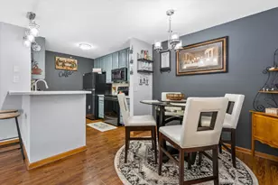 530 N Silverbrook Dr, West Bend, WI 53090 - Photo 4