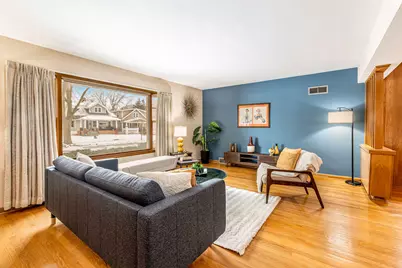 174 W Saveland Ave, Milwaukee, WI 53207 - Photo 4