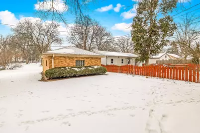 174 W Saveland Ave, Milwaukee, WI 53207 - Photo 22