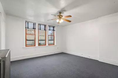 215 1/2  6th St, Racine, WI 53403 - Photo 4