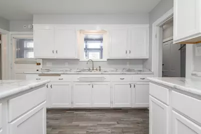 3554 S 84th St #3554A, Milwaukee, WI 53228 - Photo 4