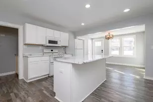 3554 S 84th St, Milwaukee, WI 53228 - Photo 2