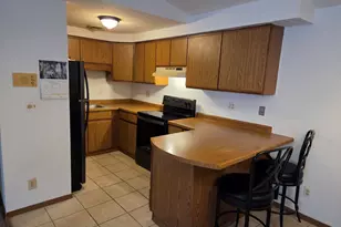 215 Franklin St, Delavan, WI 53115 - Photo 4