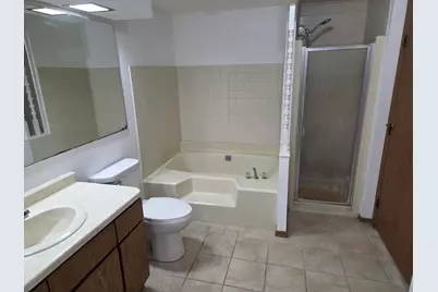 215  Franklin St #G, Delavan, WI 53115 - Photo 10