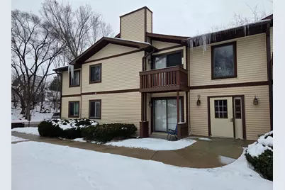 215  Franklin St #G, Delavan, WI 53115 - Photo 1