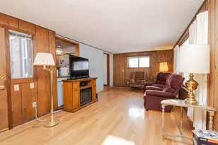 8824 W Harrison Ave, West Allis, WI 53227 - Photo 20