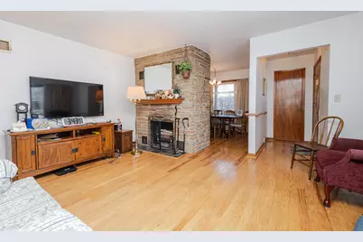 8824 W Harrison Ave, West Allis, WI 53227 - Photo 16