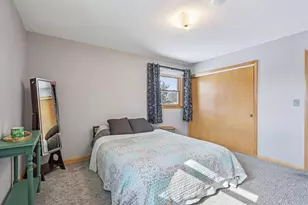 2833 S 72nd St, West Allis, WI 53219 - Photo 16