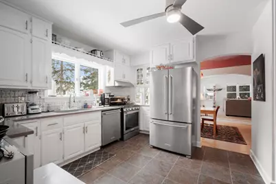 3236 S 97th St, Milwaukee, WI 53227 - Photo 10