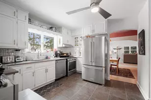 3236 S 97th St, Milwaukee, WI 53227 - Photo 10