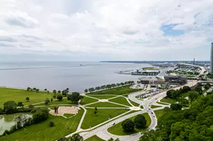 1028 E Juneau Ave, Milwaukee, WI 53202 - Photo 30