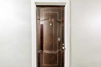 1028 E Juneau Ave #812, Milwaukee, WI 53202 - Photo 14