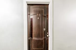 1028 E Juneau Ave, Milwaukee, WI 53202 - Photo 14