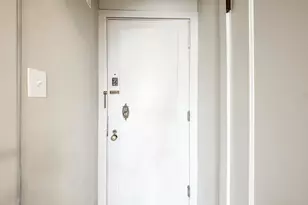 1028 E Juneau Ave, Milwaukee, WI 53202 - Photo 12