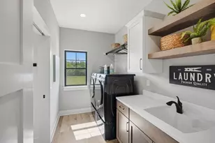 9401 W Huntington Dr, Mequon, WI 53097 - Photo 24