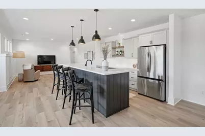 9401 W Huntington Dr, Mequon, WI 53097 - Photo 26