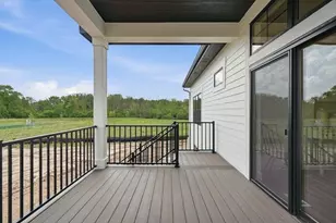 9401 W Huntington Dr, Mequon, WI 53097 - Photo 32
