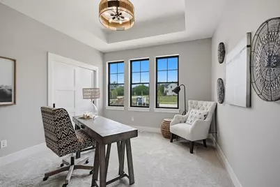 9401 W Huntington Dr, Mequon, WI 53097 - Photo 18