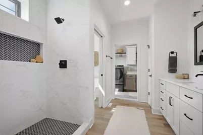 9401 W Huntington Dr, Mequon, WI 53097 - Photo 20