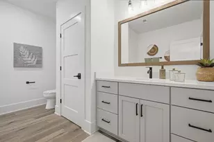 9401 W Huntington Dr, Mequon, WI 53097 - Photo 16