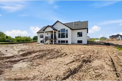 9401 W Huntington Dr, Mequon, WI 53097 - Photo 34