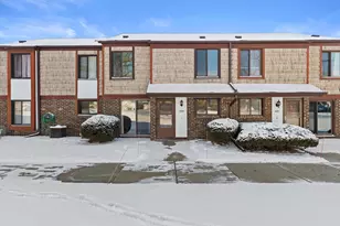 4289 W College Ave, Franklin, WI 53221 - Photo 1