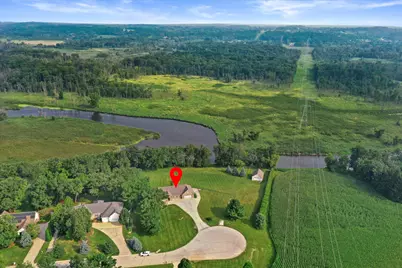 S94W23620  Kunzendorf Ct, Vernon, WI 53103 - Photo 2