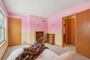 W142N9935 Amber Dr, Germantown, WI 53022 - Photo 16