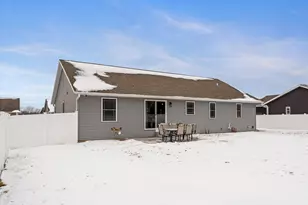 3141 Christenson Ln, Holmen, WI 54650 - Photo 34