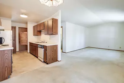 910 E Cedar Ave #604, Manitowoc, WI 54220 - Photo 10