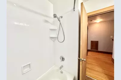 7705 W Rogers St, West Allis, WI 53219 - Photo 24