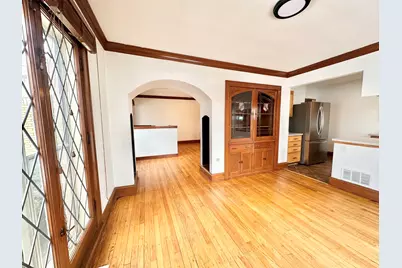 7705 W Rogers St, West Allis, WI 53219 - Photo 10