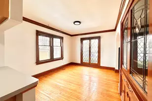 7705 W Rogers St, West Allis, WI 53219 - Photo 12