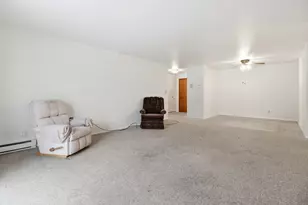 125 N University Dr, West Bend, WI 53095 - Photo 4