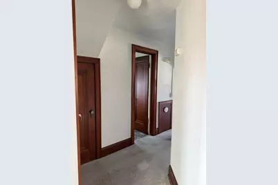 3647A E Munkwitz Ave #upper, Cudahy, WI 53110 - Photo 8