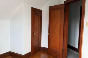 3647A E Munkwitz Ave, Cudahy, WI 53110 - Photo 4