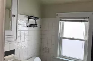 3647A E Munkwitz Ave, Cudahy, WI 53110 - Photo 10