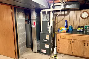 5219 S 7th St, Milwaukee, WI 53221 - Photo 14