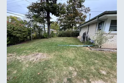 5219 S 7th St, Milwaukee, WI 53221 - Photo 2