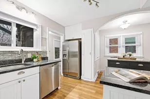 1531 N 60th St, Wauwatosa, WI 53208 - Photo 18