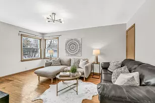 5648 N Dexter Ave, Glendale, WI 53209 - Photo 2