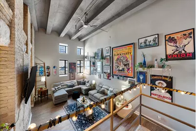 270 E Highland Ave #621, Milwaukee, WI 53202 - Photo 14