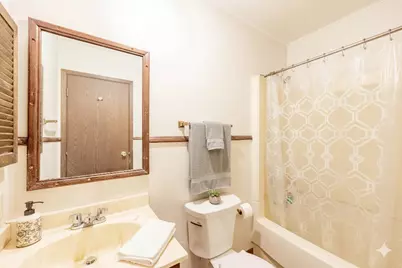 8491 N 107th St #4, Milwaukee, WI 53224 - Photo 8