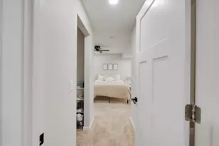 2826 Yahara Dr, Summit, WI 53066 - Photo 30