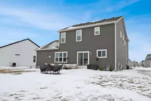 2826 Yahara Dr, Summit, WI 53066 - Photo 32