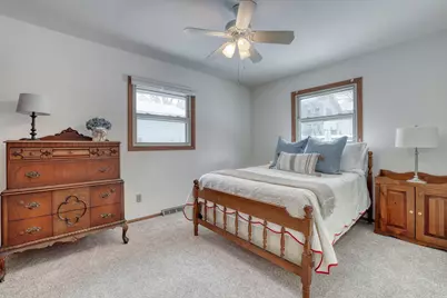 244  Willow Ct, Hartland, WI 53029 - Photo 22