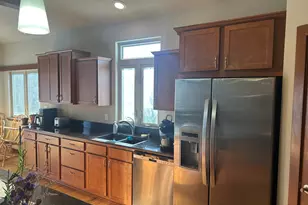 460/460A Cottonwood Ave, Hartland, WI 53029 - Photo 12